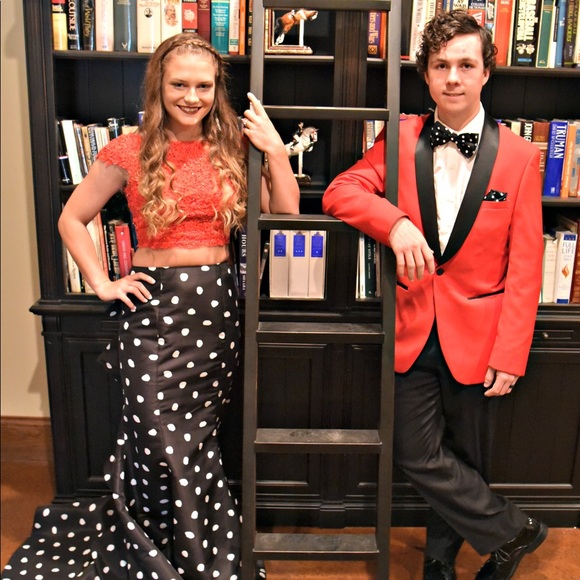 Sherri Hill Prom Dress - Picture 4 of 7